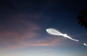 2023年美國佛州目擊UFO事件5585起，超大棺材形UFO極速飛過天空